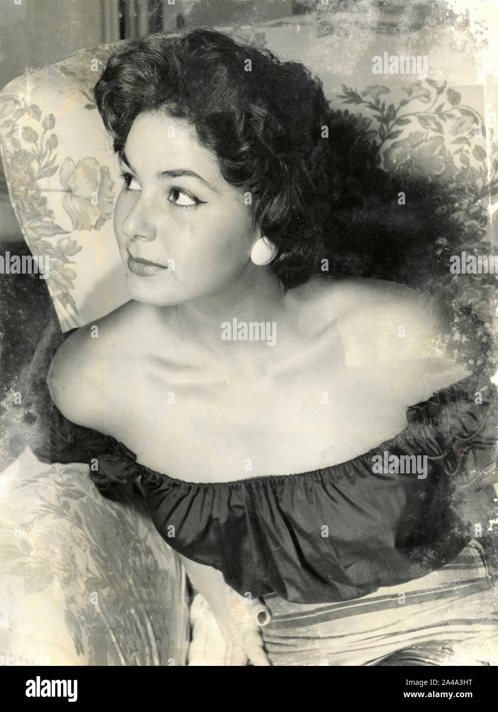 Unidentified Italian actress, 1950s Stock Photo