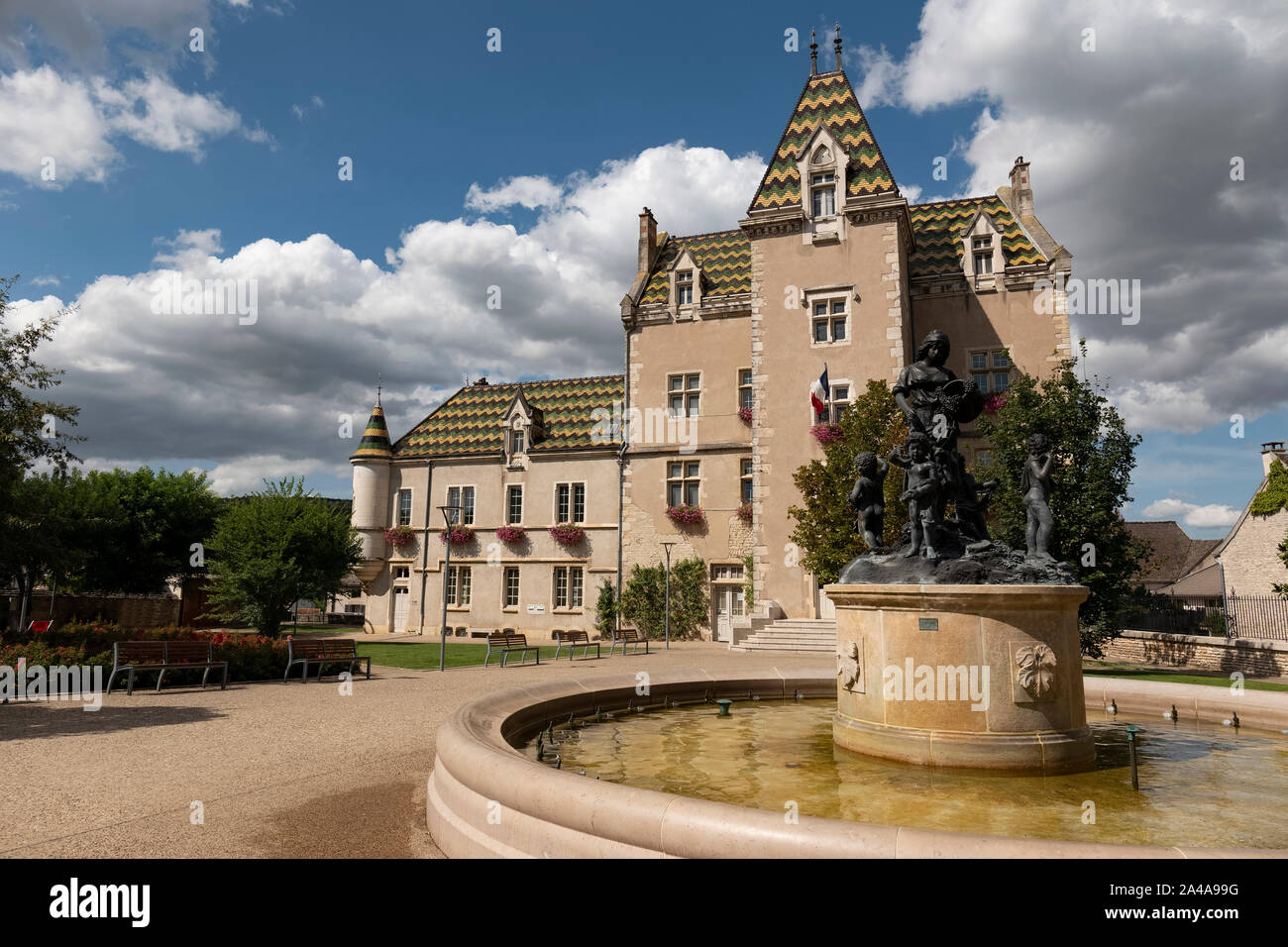 Mairie in Meursault, Côte-d'Or department, Bourgogne-Franche-Comté, France. Stock Photo