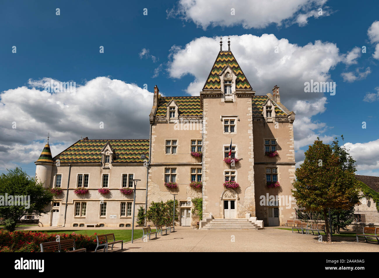 Mairie in Meursault, Côte-d'Or department, Bourgogne-Franche-Comté, France. Stock Photo