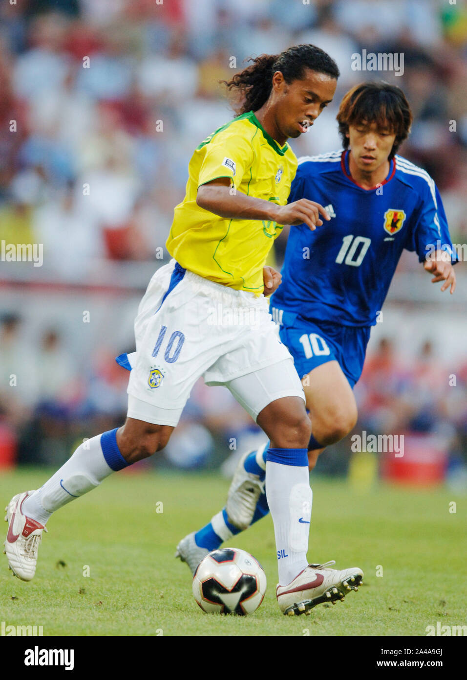 Ronaldinho vs Shunsuke Nakamura