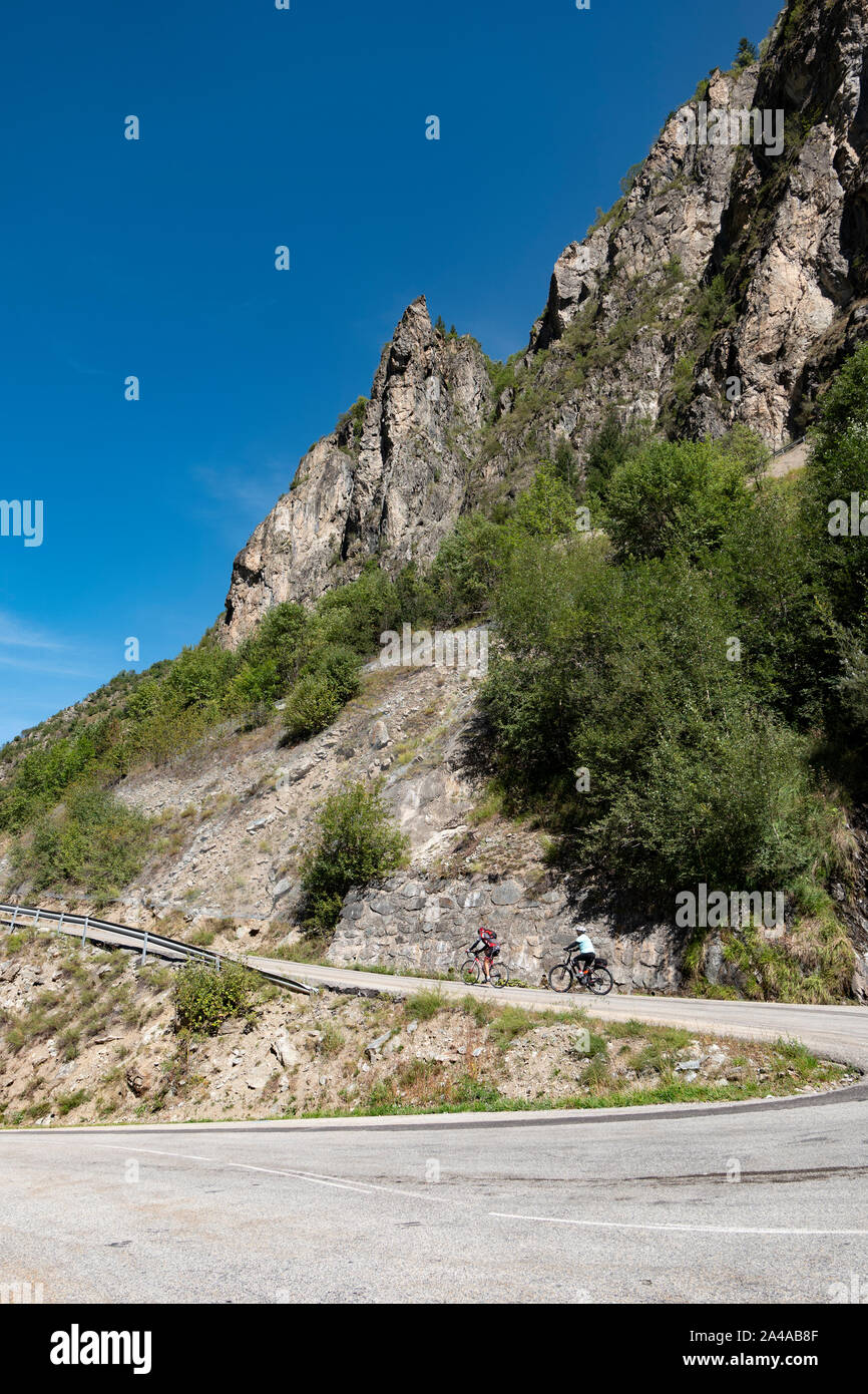 Travel locations in france hi-res stock photography and images - Alamy