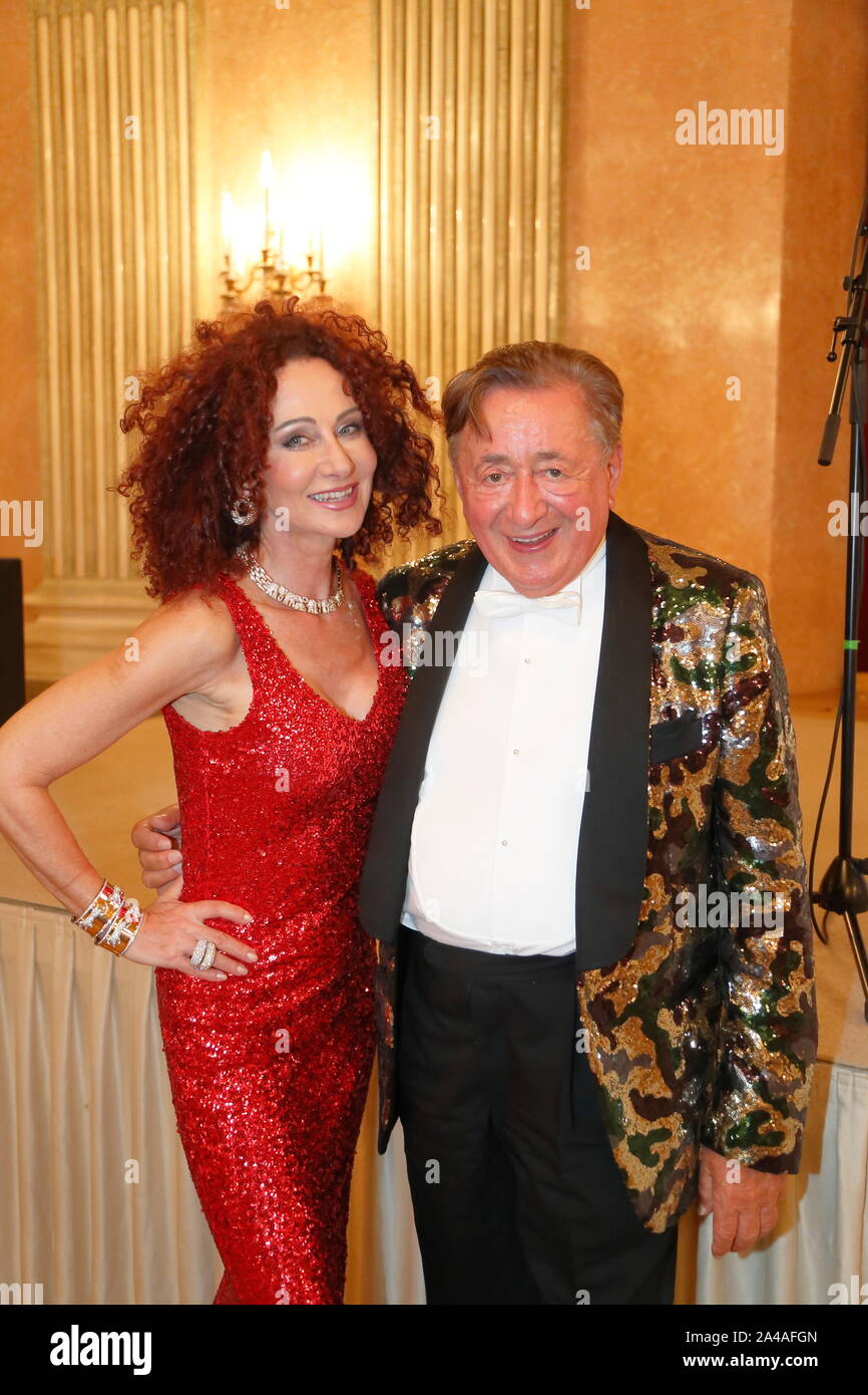 Richard Lugner Celebrates His 87th Birthday Vienna Palais Auersperg 12 10 2019 Richard Lugner Christina Mausi Lugner Usage Worldwide Stock Photo Alamy