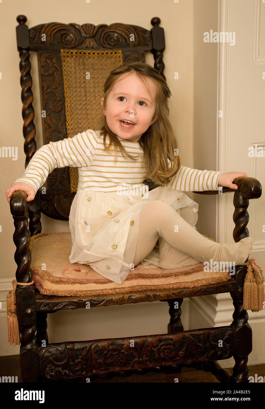 Little girls wearing pantyhose cheap