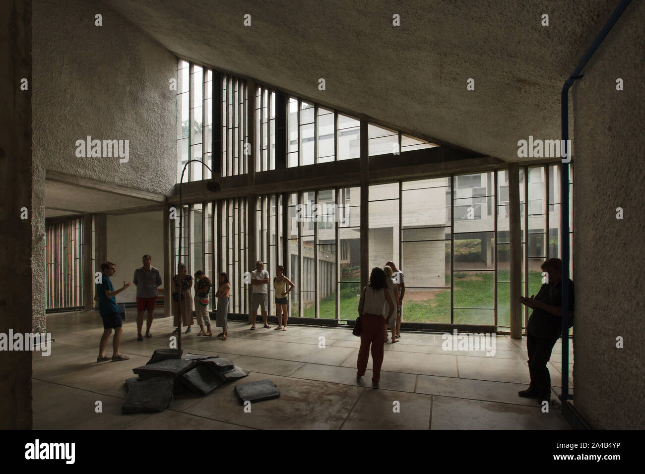 Visitors in the atrium of the cloister of the Monastery of Sainte Marie