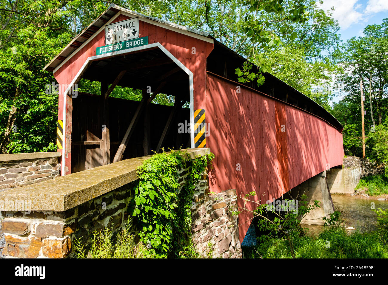 Fleishers Covered Bridge, Fairground Road, Oliver Township Pennsylvania Stock Photo Alamy