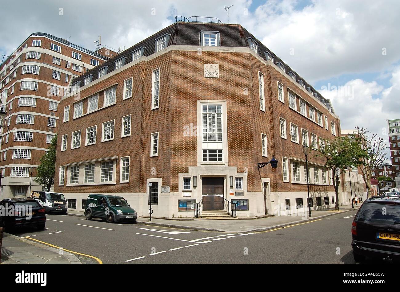 Chelsea Police Station 210515 Stock Photo Alamy