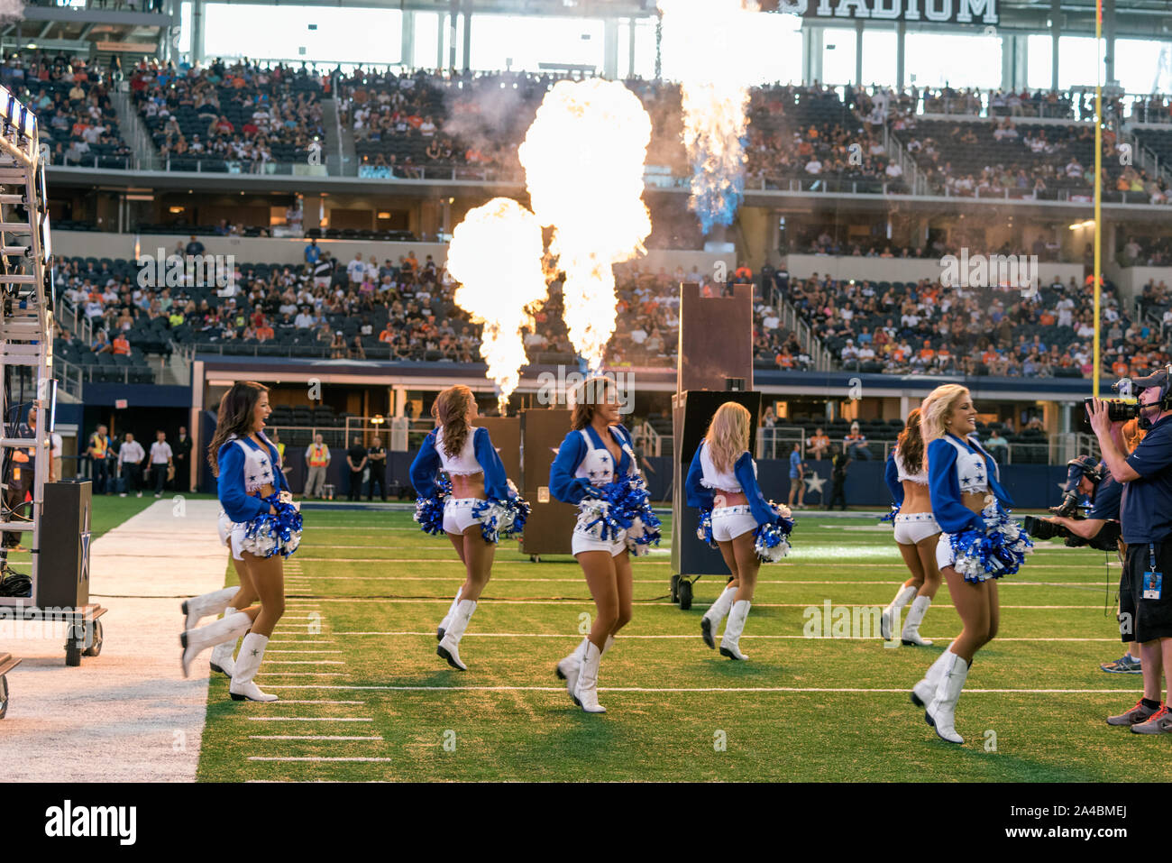 The Dallas Cowboys Cheerleaders entertain the crowd at a National