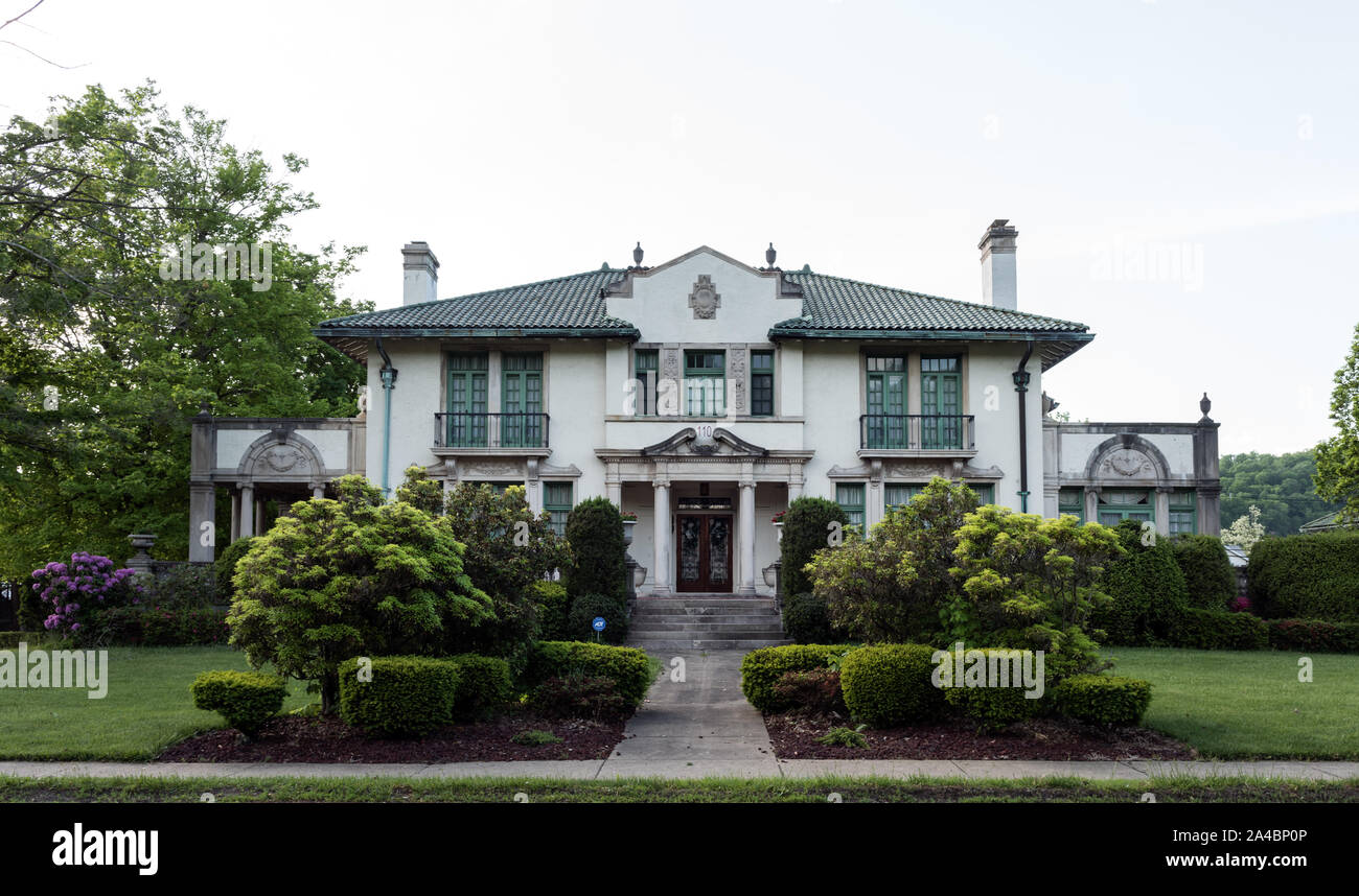 The E.A. Durham House in Sistersville, West Virginia Stock Photo Alamy