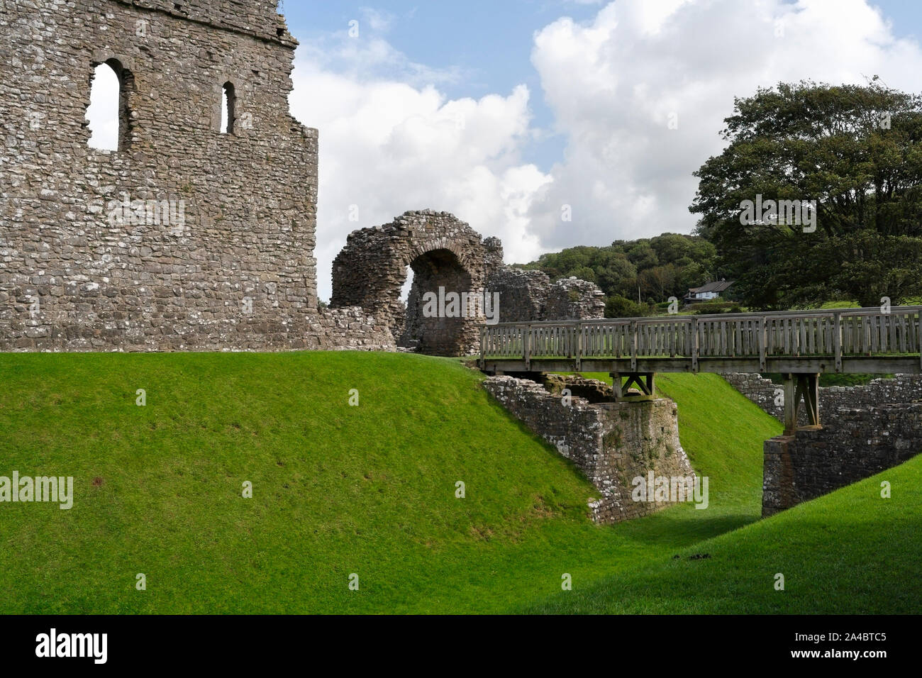 Norman Stone Castle High Resolution Stock Photography and Images - Alamy