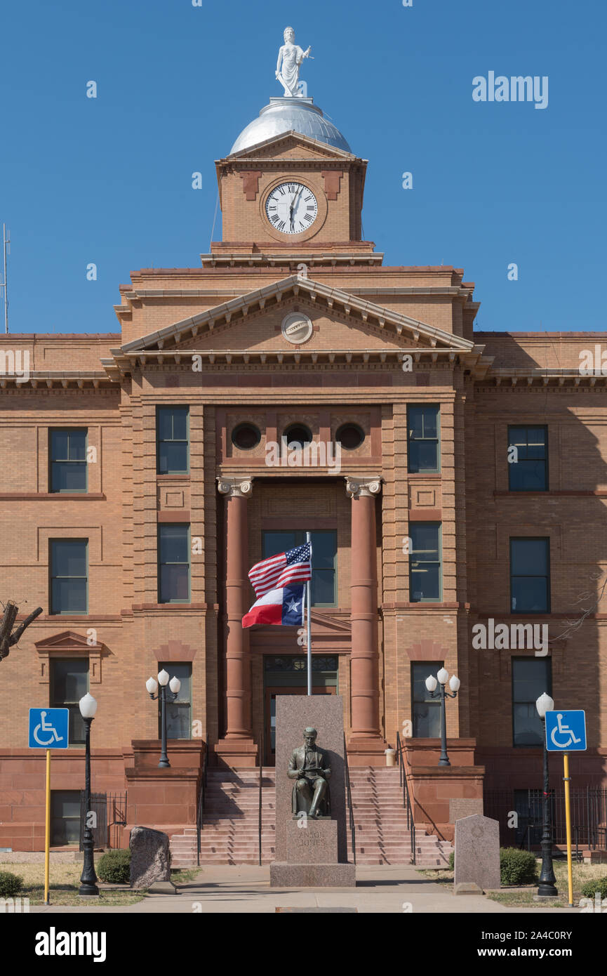 The Jones County Courthouse in Anson, Texas Stock Photo Alamy