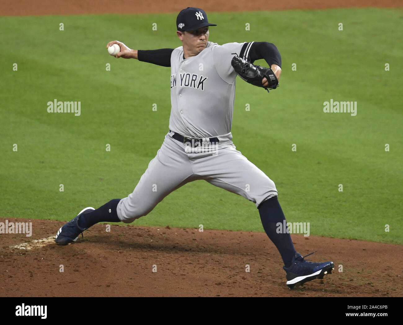 New york yankees apparel hi-res stock photography and images - Alamy