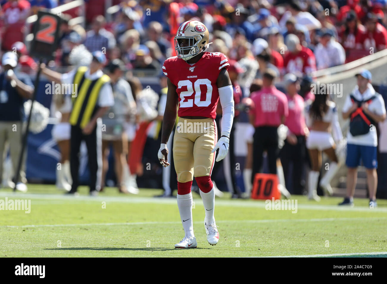 San Francisco 49ers cornerback Charvarius Ward (7) looks into the backfield  during an NFL football game against the Arizona Cardinals, Sunday, Jan.8,  2023, in Santa Clara, Calif. (AP Photo/Scot Tucker Stock Photo 