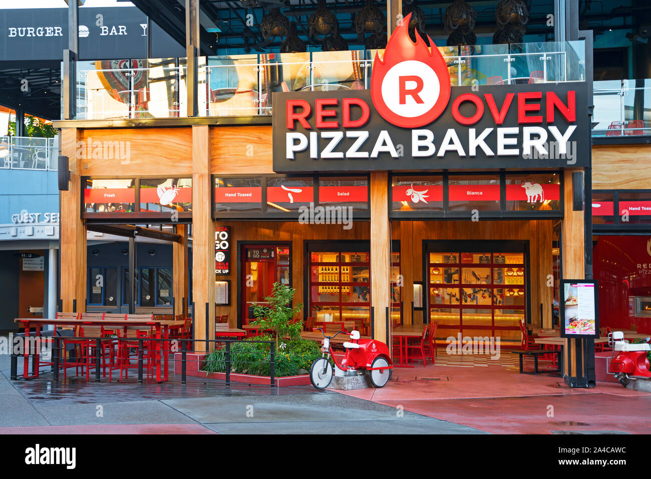 Red Oven Pizza Bakery, Pizzeria Restaurant at CityWalk, Universal Studios Resort, Orlando, Florida, USA Stock Photo