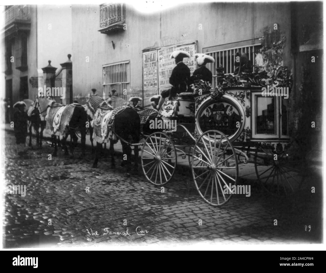 The funeral car Stock Photo - Alamy