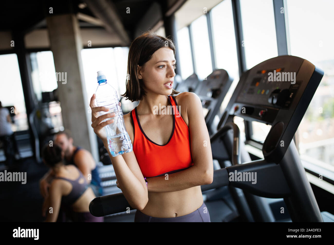 Young woman fitness workout hi-res stock photography and images - Page 150  - Alamy