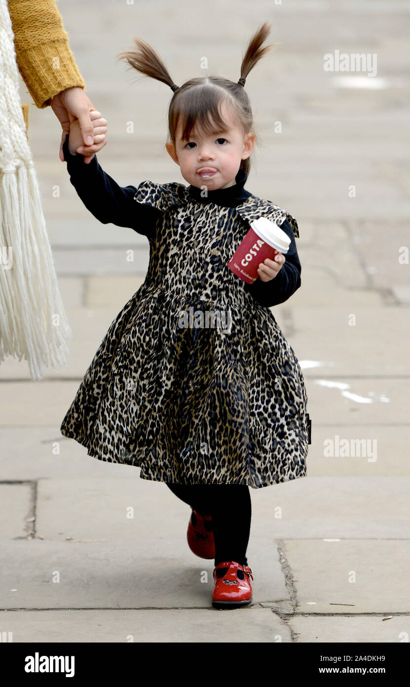 Hero harper quinn hi-res stock photography and images - Alamy