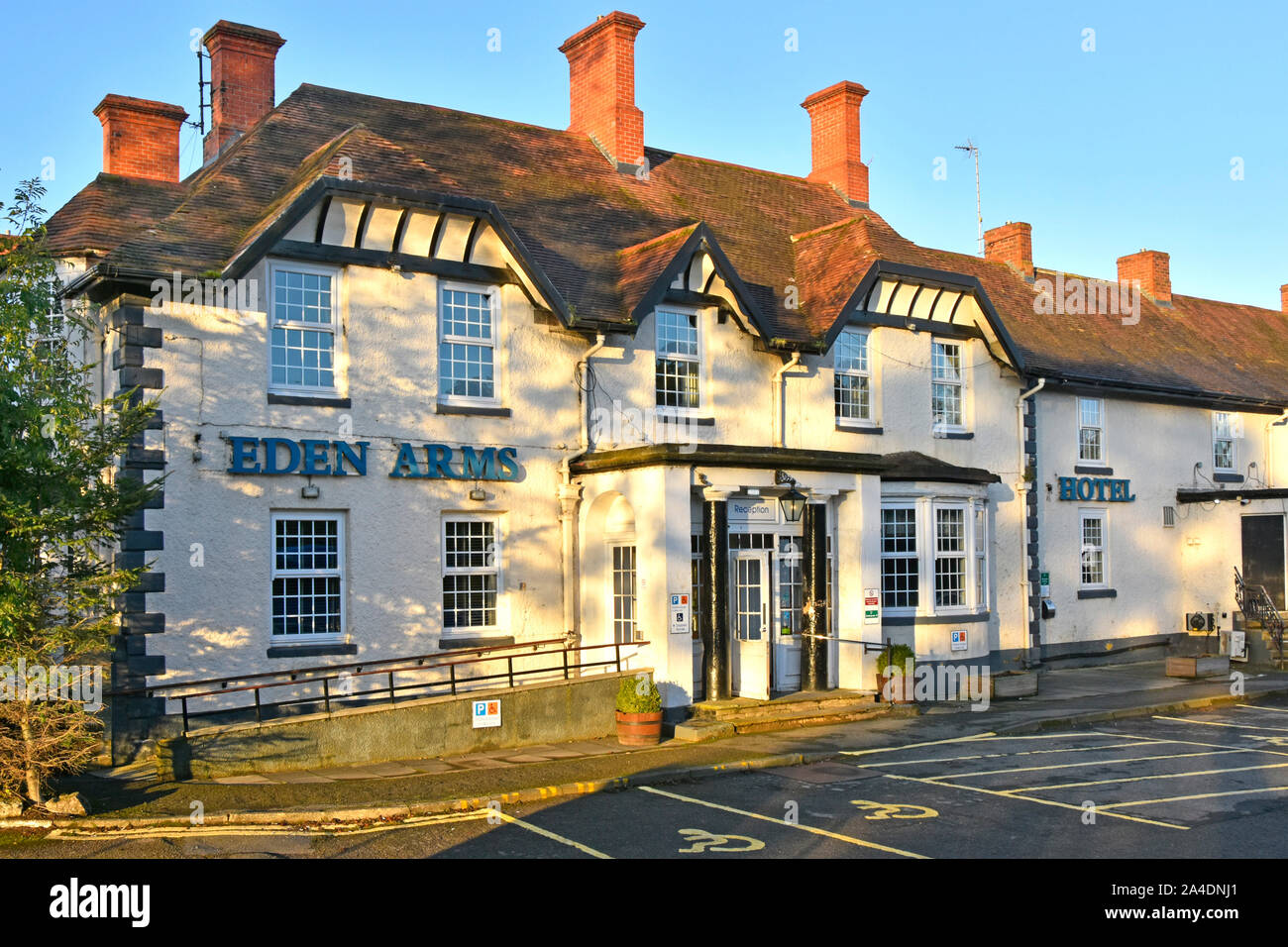 Chilton High Resolution Stock Photography and Images Alamy