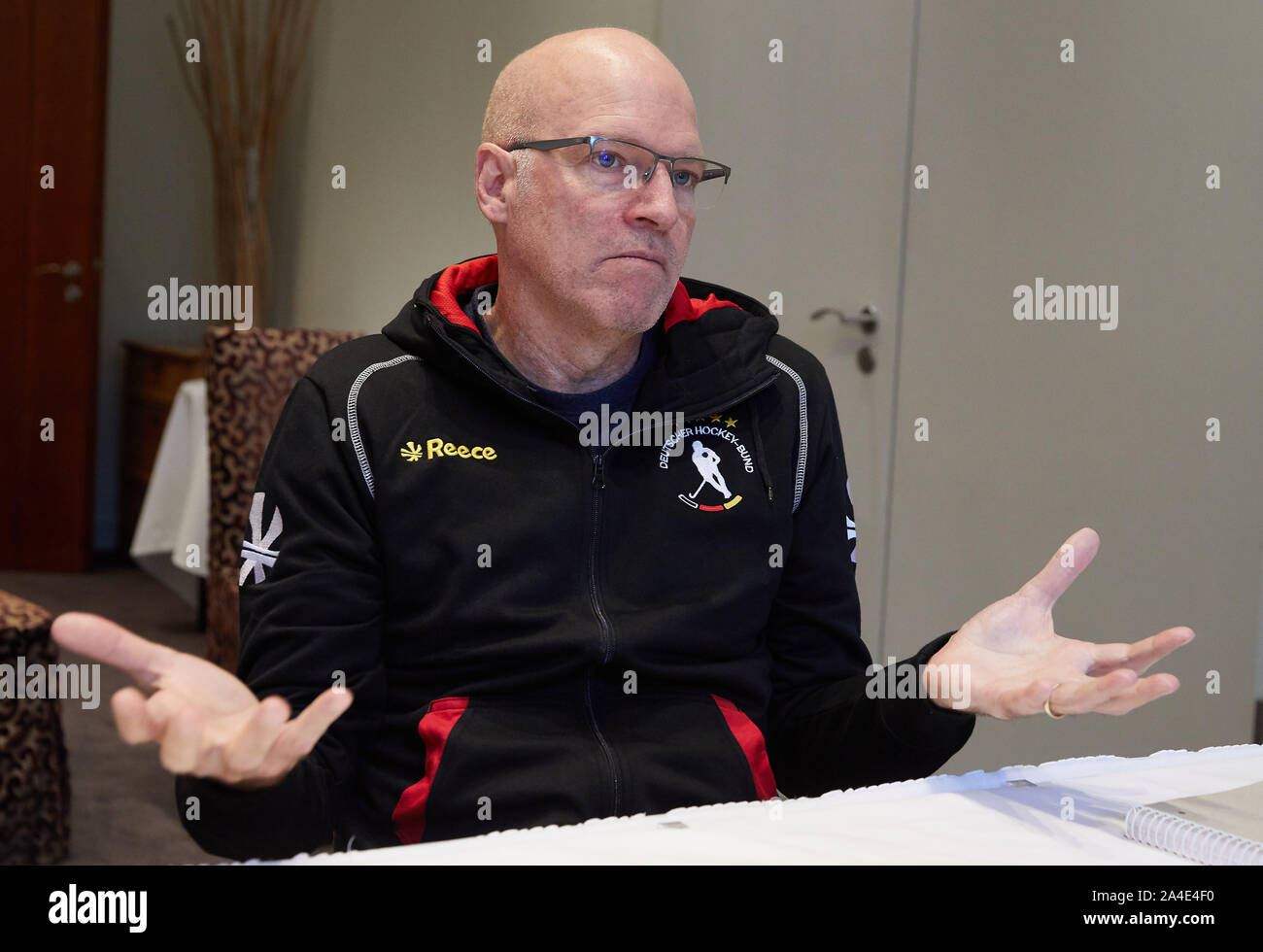 14 October 2019, Hamburg, Harburg: Hockey: German Hockey Federation (DHB), press conference for the Olympic qualification of women and men (2. to 3.11.2019). Markus Weise, Project Coach for the Olympic Qualification and new Federal Base Manager Hamburg, gives an interview. Photo: Georg Wendt/dpa Stock Photo