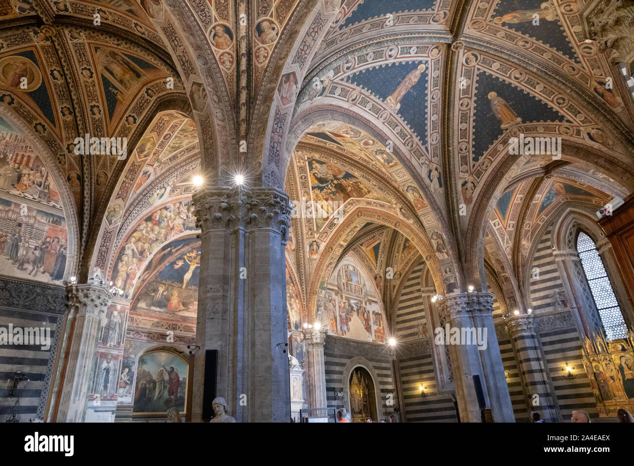 Battistero di san giovanni siena hi-res stock photography and images ...