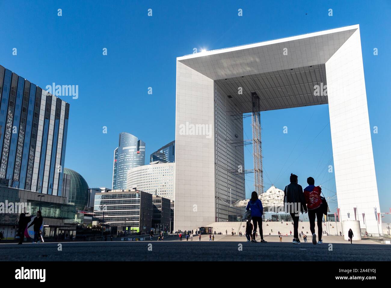 THE GRANDE ARCHE IN THE LA DEFENSE DISTRICT PUTEAUX COURBEVOIE