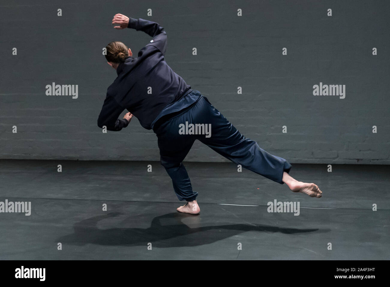 London, UK.  14 October 2019.  Oona Doherty performs at a preview of Oona Doherty's "Hope Hunt and the Ascension into Lazarus" which is taking place at The Yard in East London, 14 to 16 October 2019.  The show is an attempt to deconstruct the stereotype of the disadvantaged urban male and is part of this year's Dance Umbrella Festival. Credit: Stephen Chung / Alamy Live News Stock Photo
