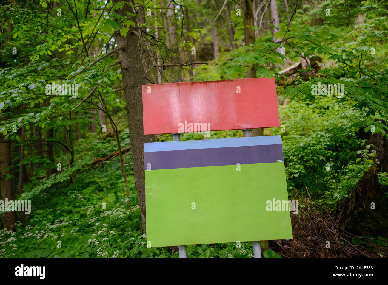 Wooden notice board hires stock photography and images Alamy