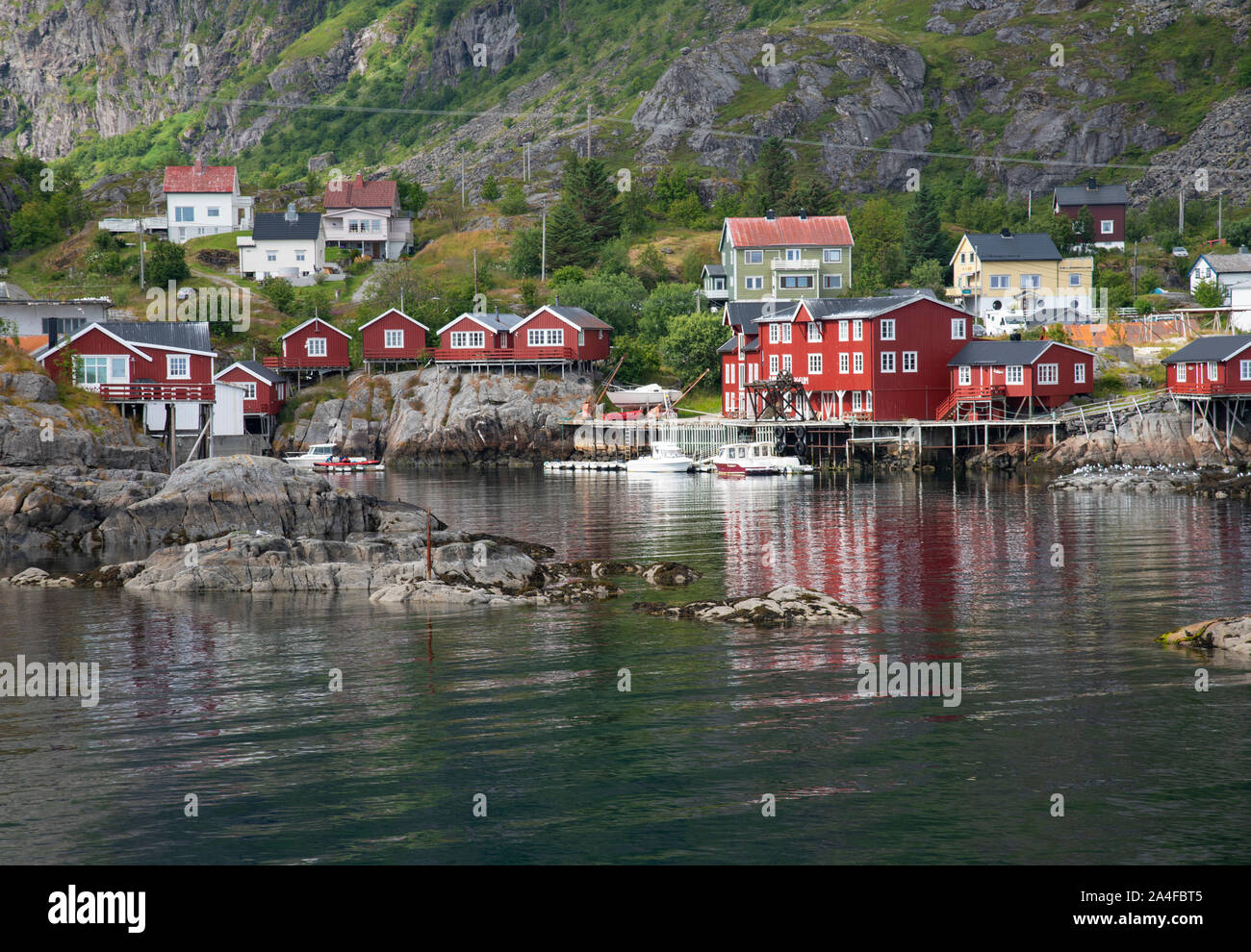 Colourful rorbu, fishermen’s cabins, in the fishing village of A on Vest Fjord, Moskenesoy, the Lofoten Islands, Norway Stock Photo
