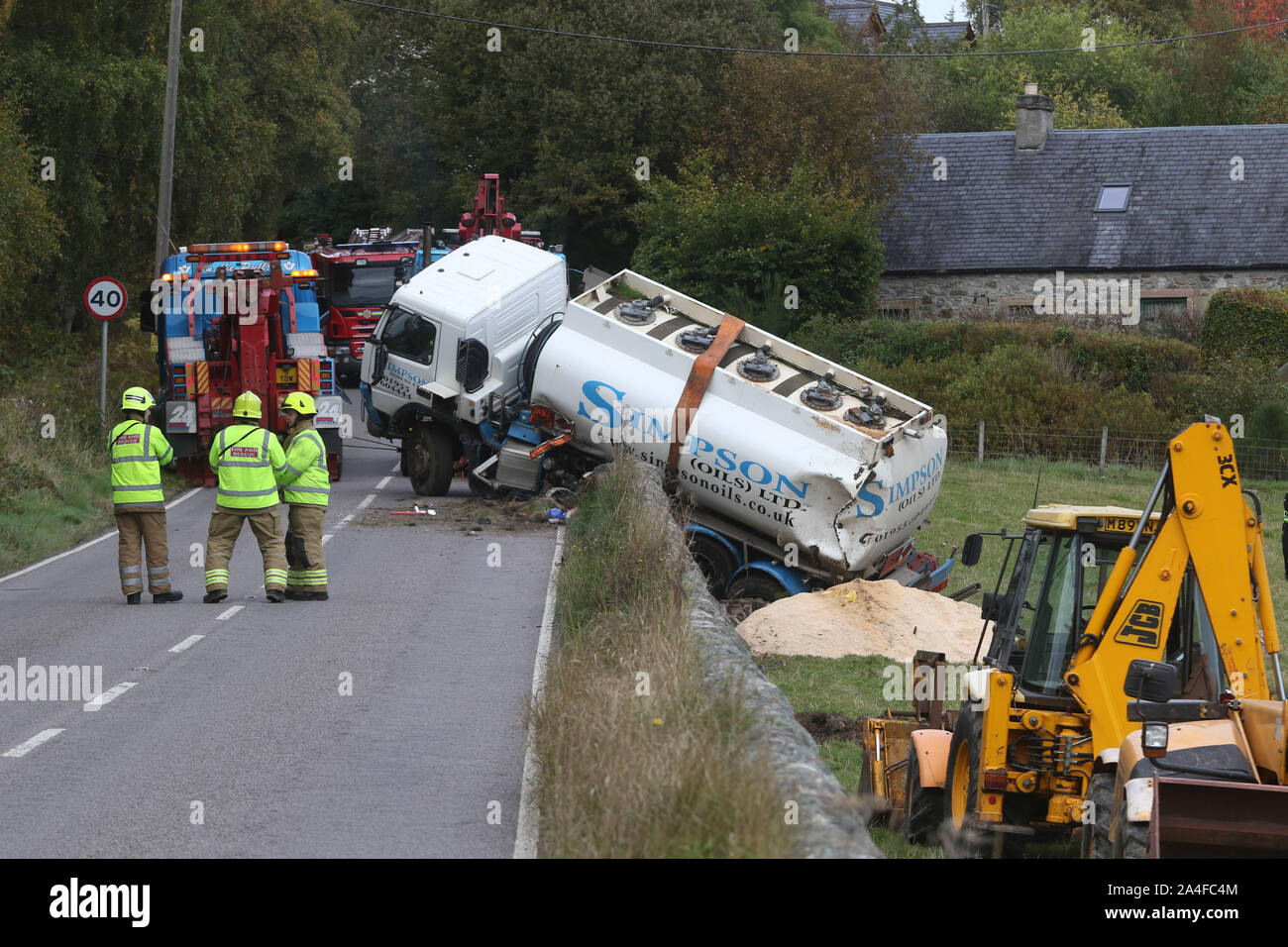 Scottish fuels tanker hi-res stock photography and images - Alamy