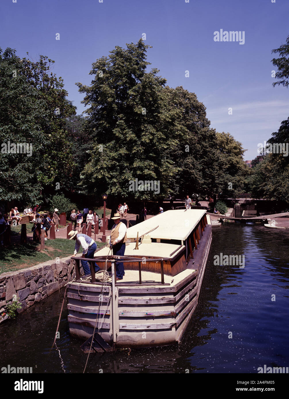 C&o canal georgetown hi-res stock photography and images - Alamy