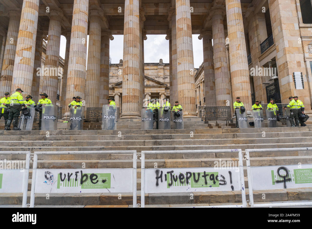 The police in the congress of the republic of Colombia Stock Photo - Alamy