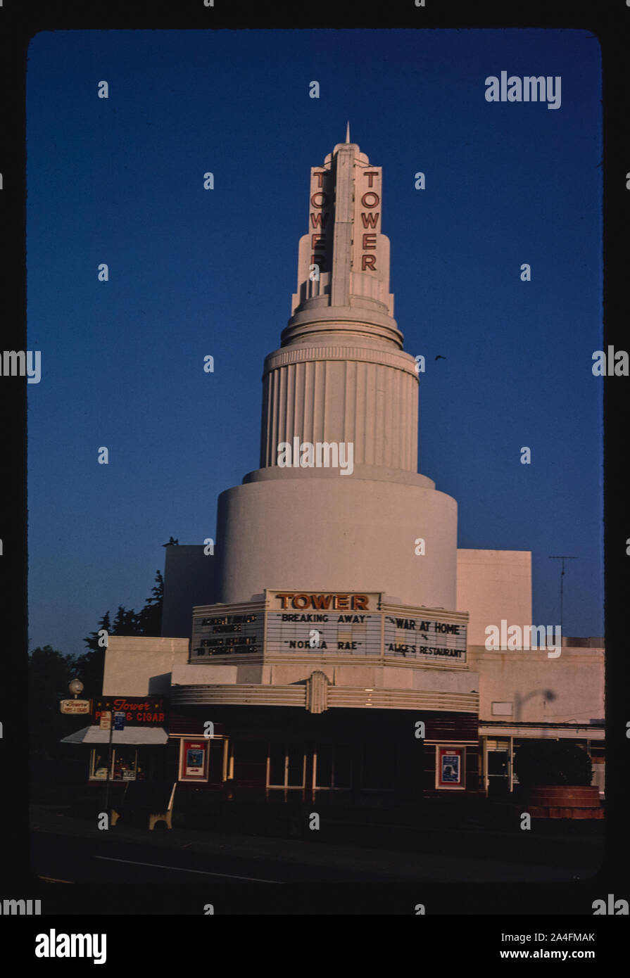 Tower theater sacramento hires stock photography and images Alamy
