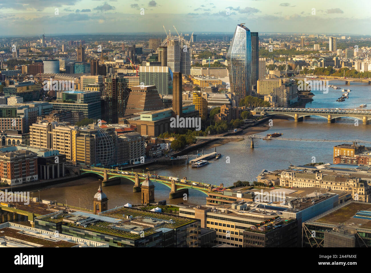 Thames river with blackfriars, london bridge and view of london city Stock Photo