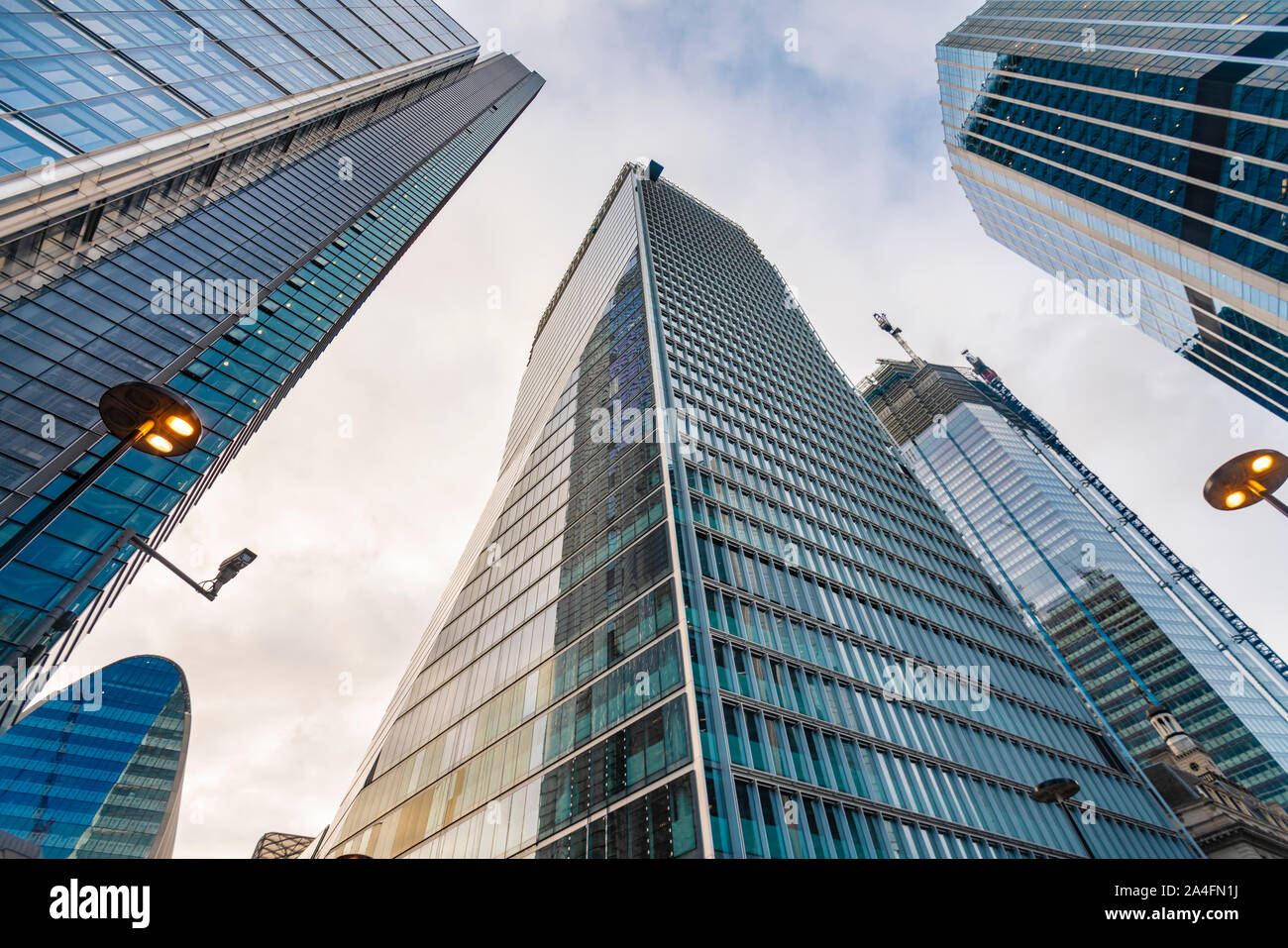 London Liverpool Street Skyscraper Hi-res Stock Photography And Images 