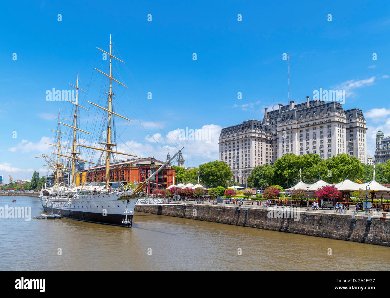 Waterfront at Puerto Madero looking towards themuseum ship ARA Presidente Sarmiento and the Kirchner Cultural Centre (Centro Cultural Kirchner), Bueno Stock Photo