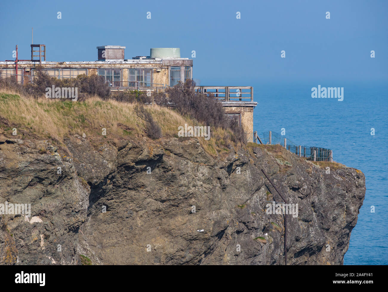 Former disused World War II radar station building on Gin Head clifftop above Firth of Forth, East Lothian, Scotland, UK Stock Photo