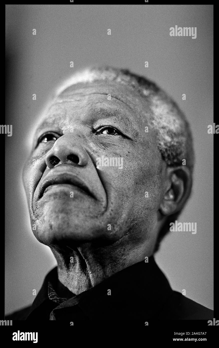 Nederland Johannesburg Nelson Mandela on a meeting with ANC 31-01-1994 photo Jaco Klamer Stock Photo