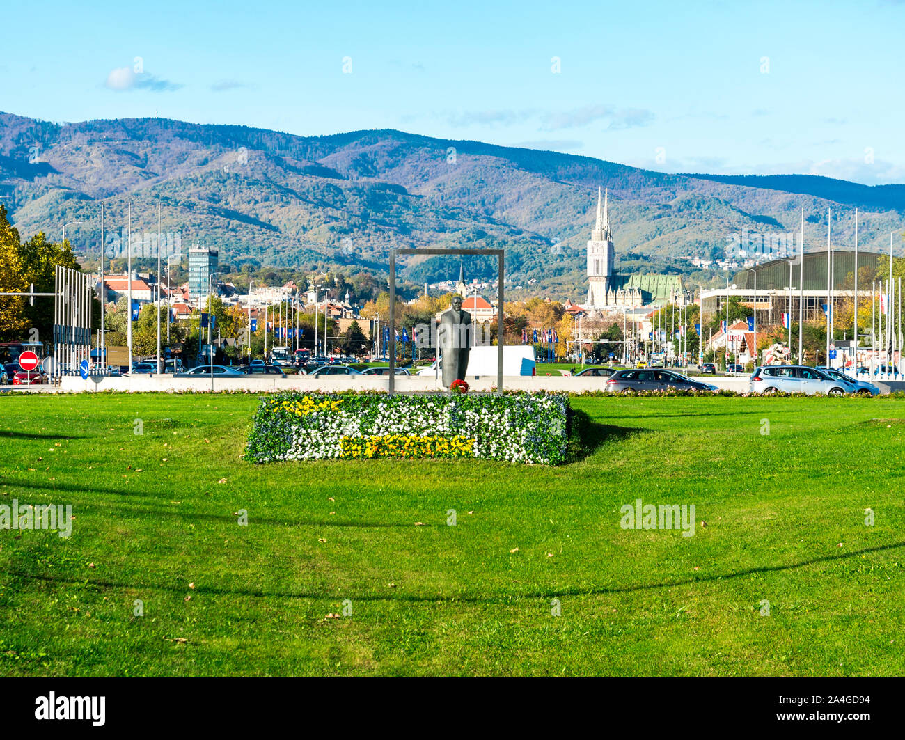 Yugoslav monument hires stock photography and images Alamy