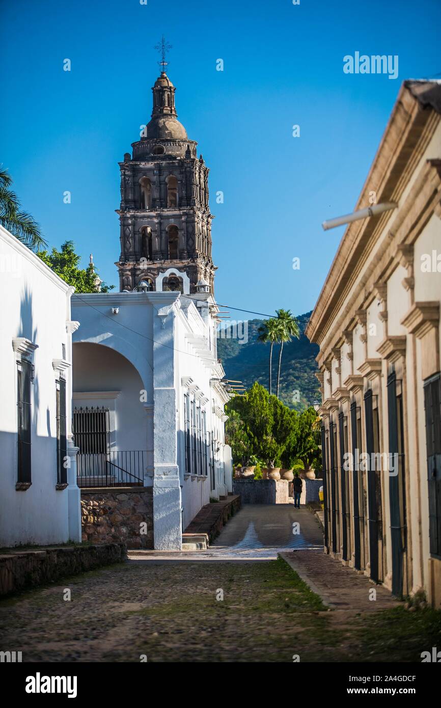 houses and streets of Álamos Sonora México, Magical town and exterior dome of Iglesia de la