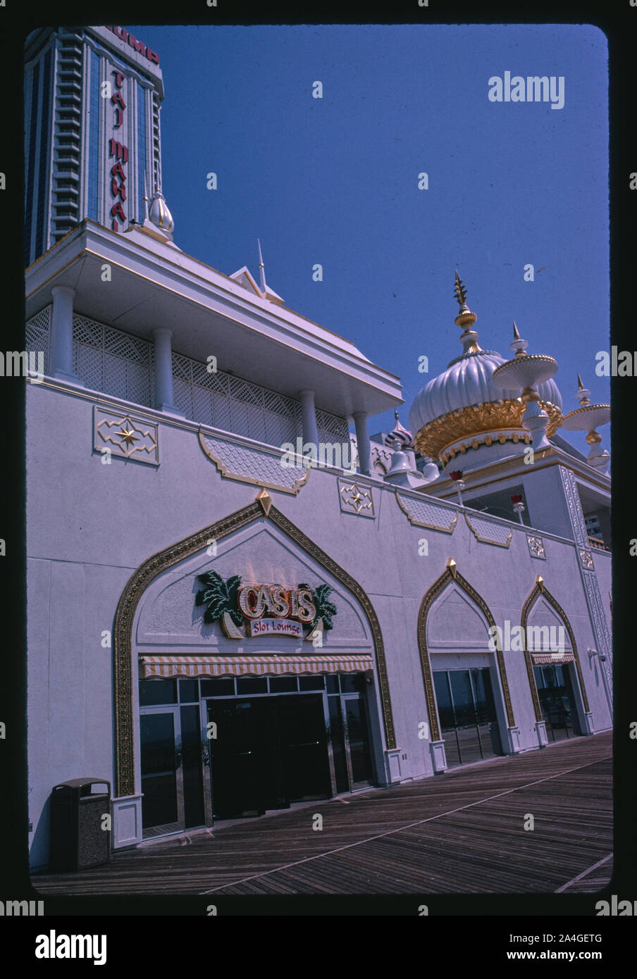 Vista De Peão De Trump Taj Mahal Hotel Atlantic City. Foto de Stock  Editorial - Imagem de bonito, dinastia: 197608718