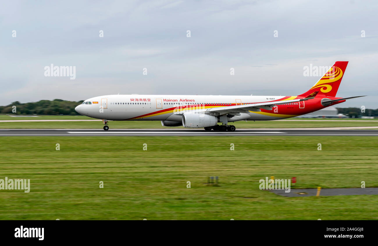 Hainan Airlines, Airbus, A330-300, B-1097 at Manchester Airport rolling for take-off Stock Photo