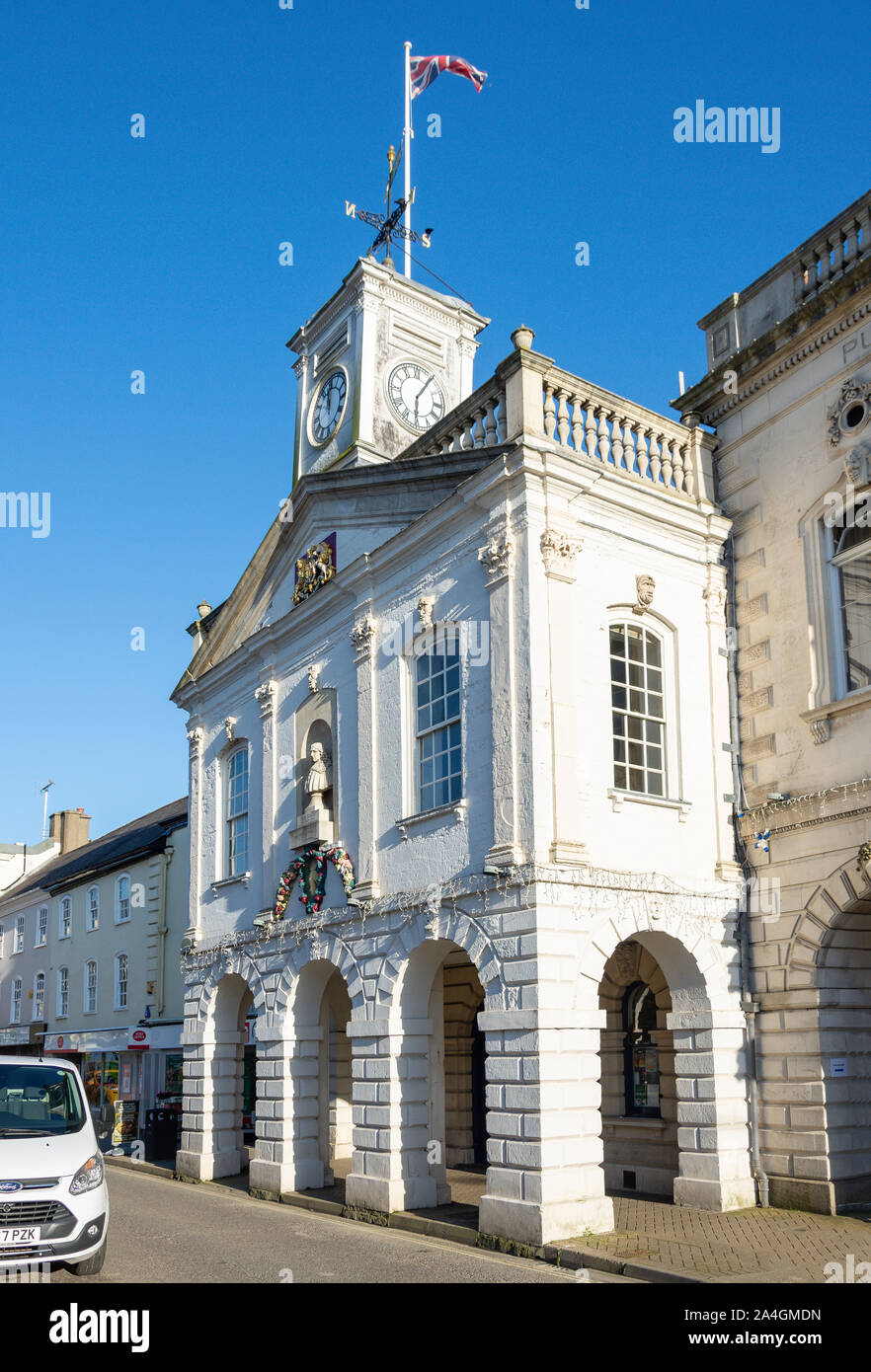 18th century Palladian Guildhall, The Square, Broad Street, South