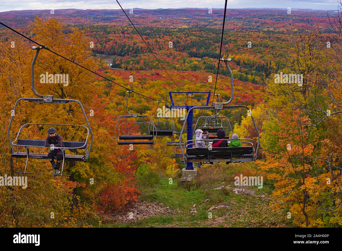 A ski lift ride up to Camp Fortune in Gatineau Park reveals the ...