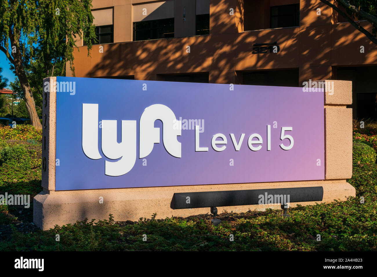 Lyft Level 5 sign near engineering center and self-driving division of ridesharing company Lyft Inc in Silicon Valley Stock Photo