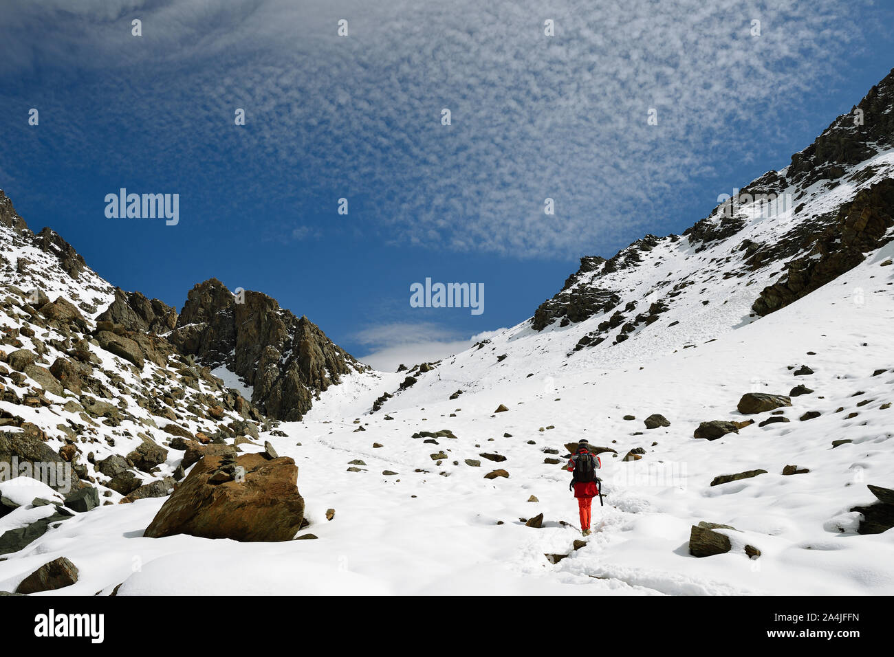 Tian Shan mountains, The  Ala Kul lake trail in the Terskey Alatau mountain range. Path to the Teleti pass, Kyrgyzstan, Central Asia. Stock Photo