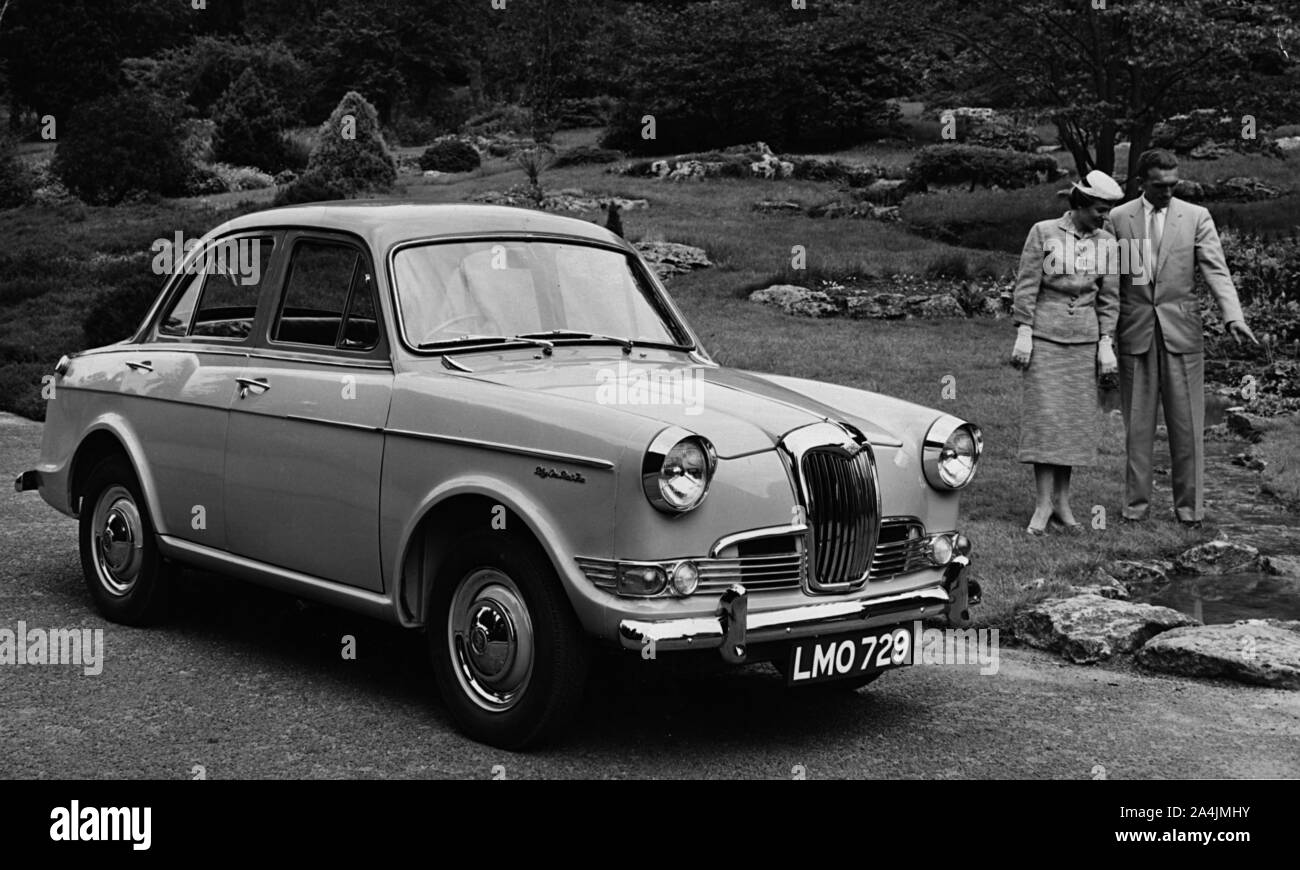 1955 Riley 1.5 saloon Stock Photo - Alamy