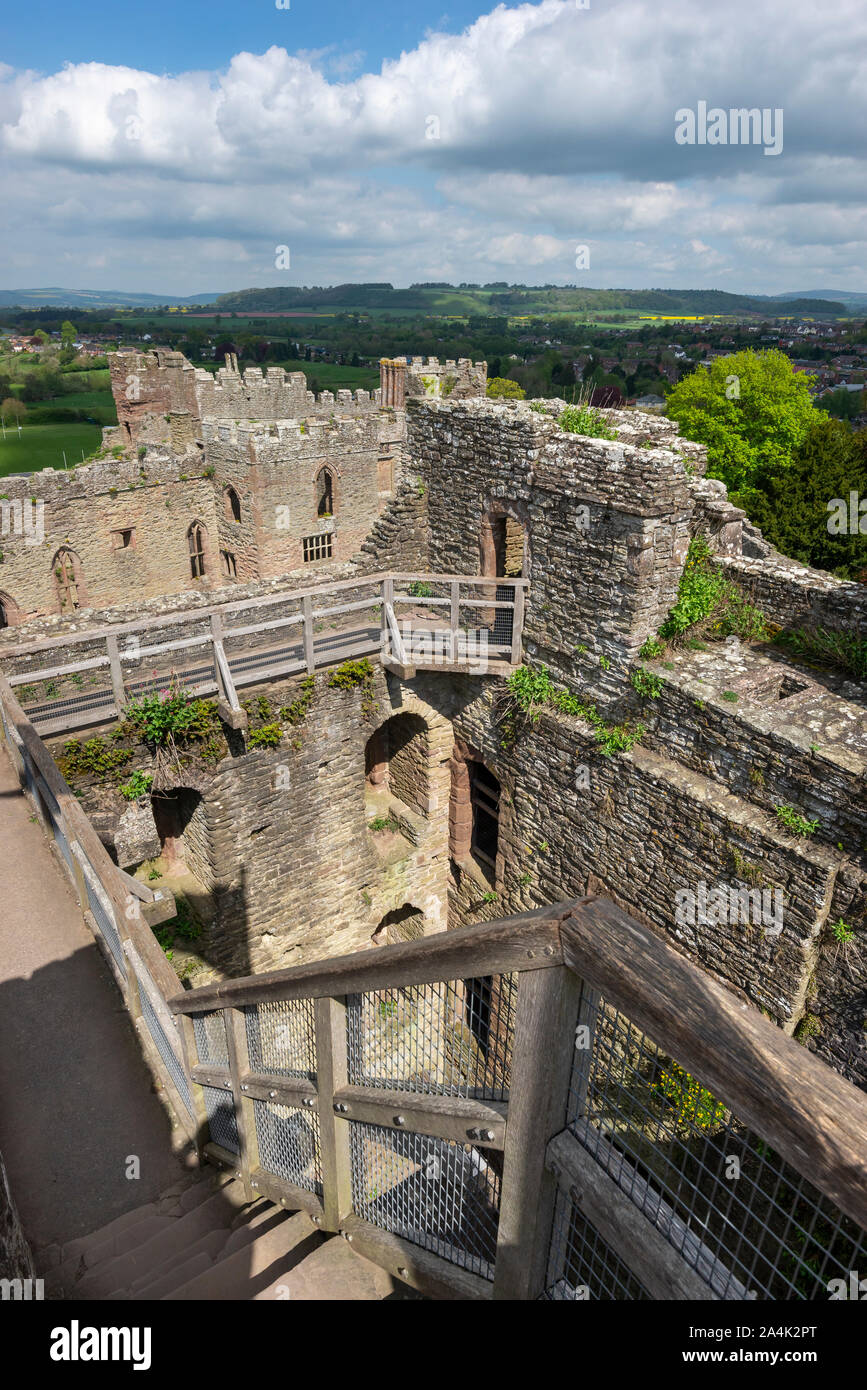 Ludlow Castle, Shropshire, England. Parapet on the Great Tower with views of surrounding countryside. Stock Photo