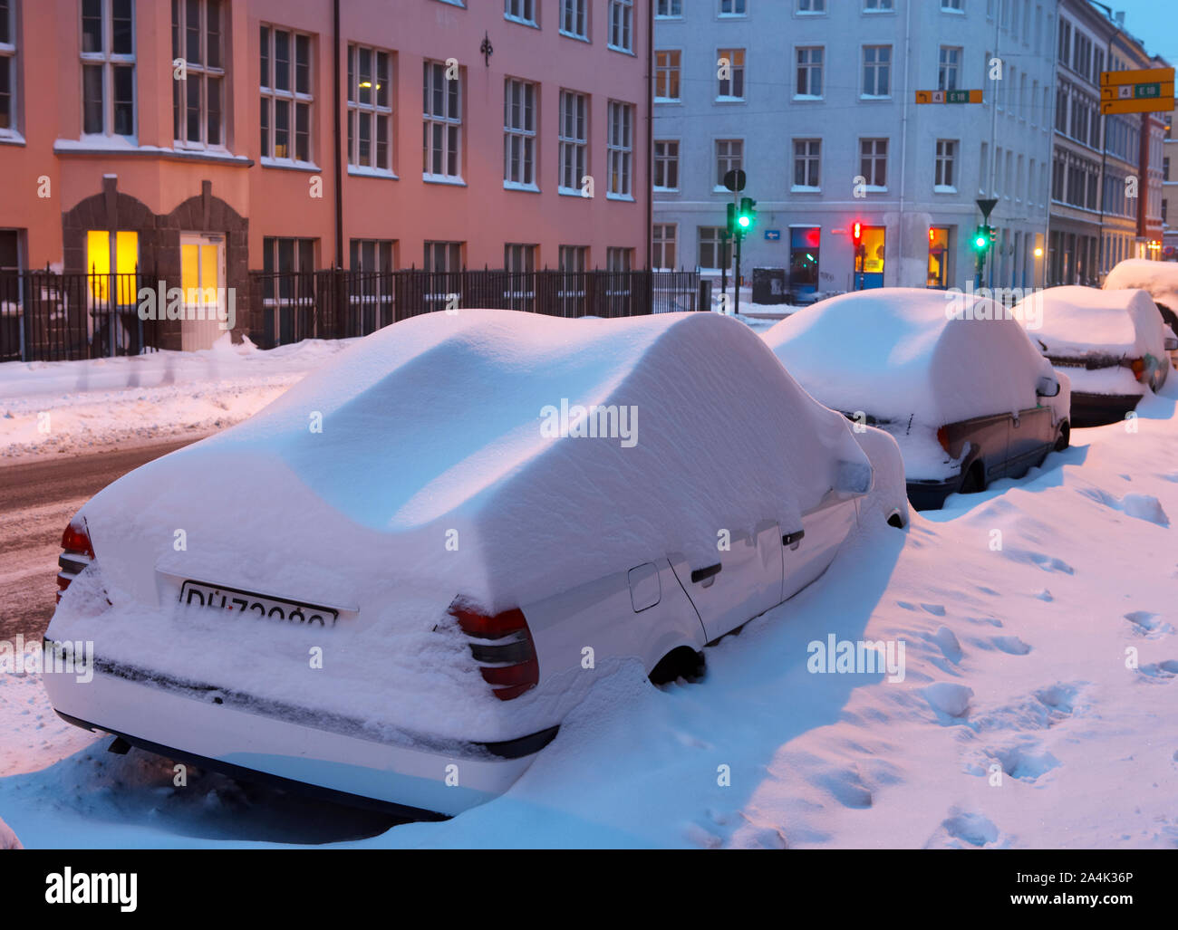 Cars covered in snow Stock Photo Alamy