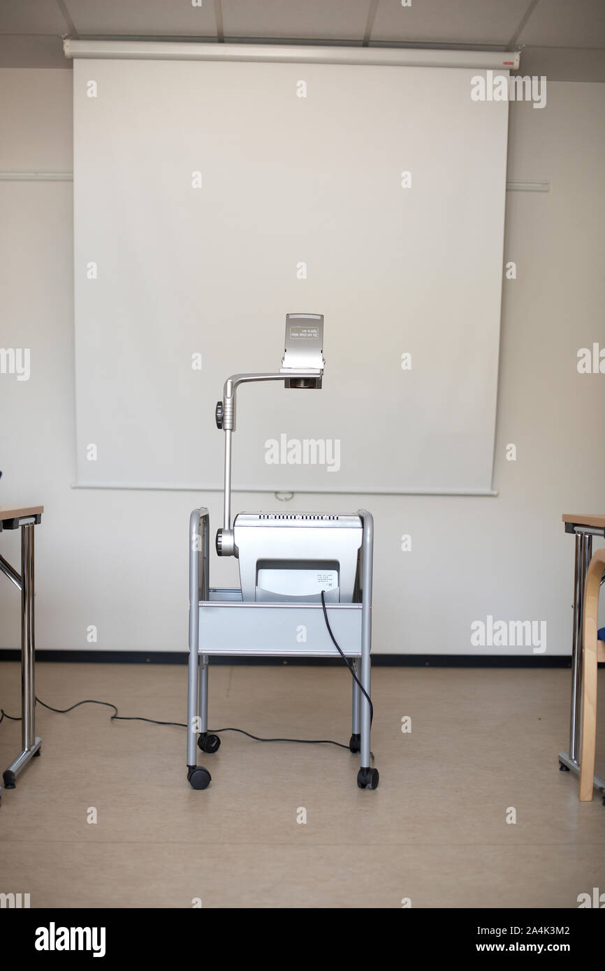 overhead projector Stock Photo Alamy