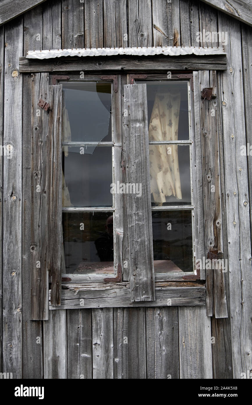 Old wooden outbuilding at Hardangervidda, Norway Stock Photo