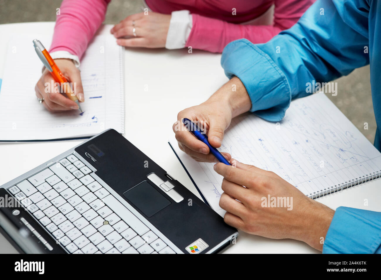 Businessmeeting hi-res stock photography and images - Alamy